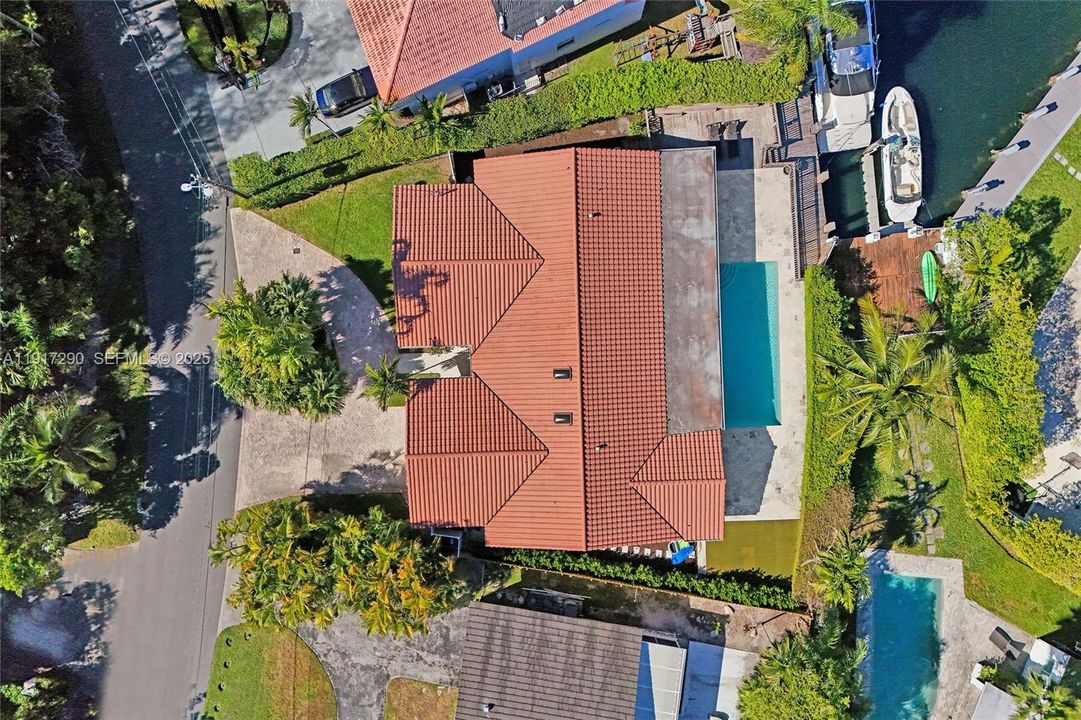 En Venta: $3,190,000 (5 camas, 5 baños, 3083 Pies cuadrados)