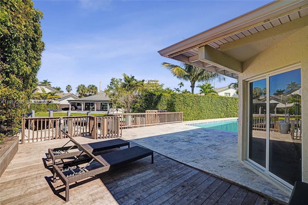 En Venta: $3,190,000 (5 camas, 5 baños, 3083 Pies cuadrados)