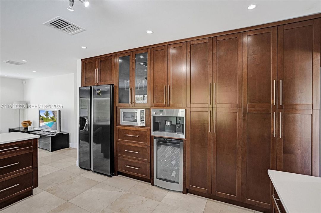 En Venta: $3,190,000 (5 camas, 5 baños, 3083 Pies cuadrados)