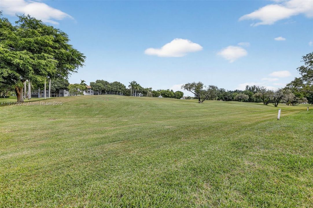 待售: $180,000 (2 贝兹, 2 浴室, 1192 平方英尺)