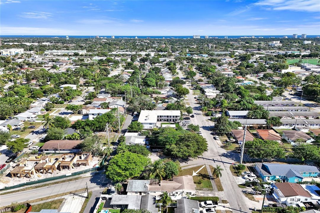 合同活跃: $550,000 (0 贝兹, 0 浴室, 1718 平方英尺)