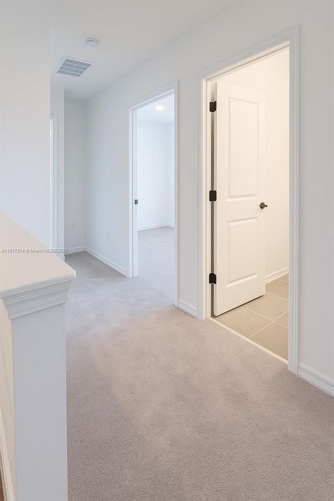 На продажу: $290,000 (3 спален, 2 ванн, 0 Квадратных фут)