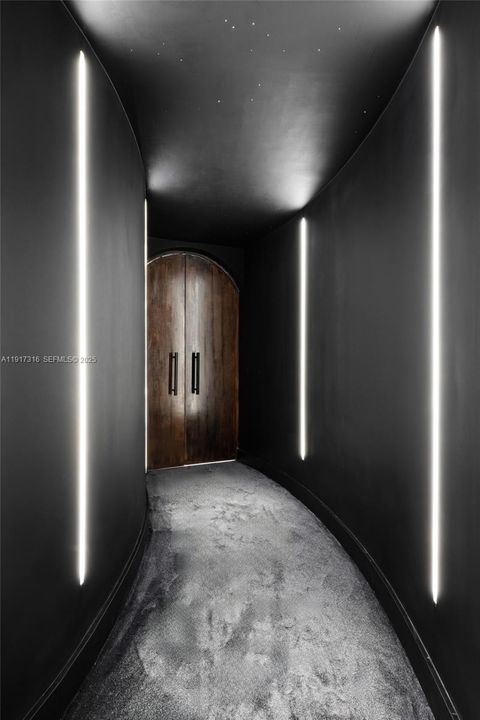 待售: $11,950,000 (3 贝兹, 4 浴室, 4154 平方英尺)