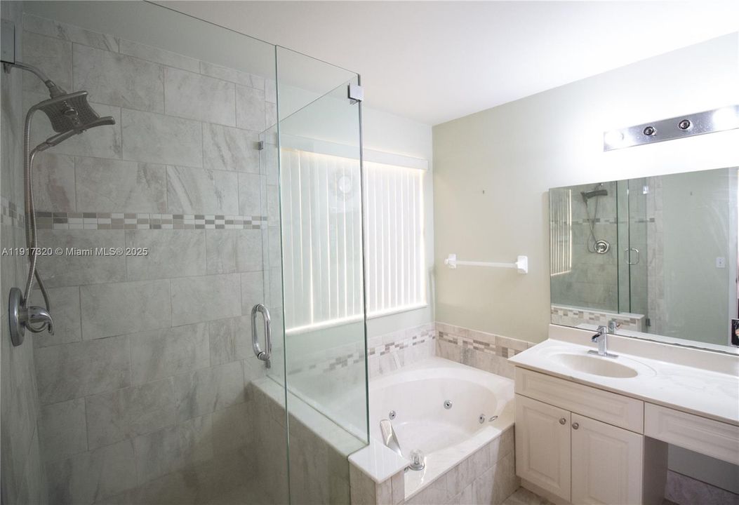 For Sale: $610,000 (4 beds, 2 baths, 2238 Square Feet)