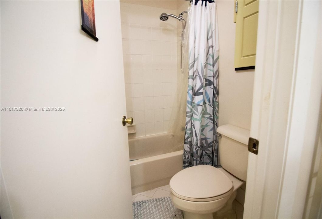 For Sale: $610,000 (4 beds, 2 baths, 2238 Square Feet)