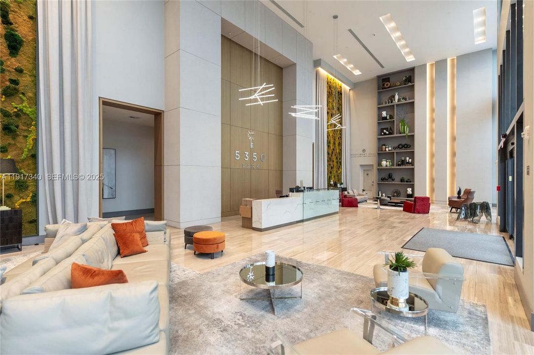 For Sale: $590,000 (2 beds, 2 baths, 1040 Square Feet)