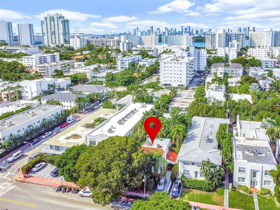 For Sale: $2,900,000 (12 beds, 11 baths, 4689 Square Feet)