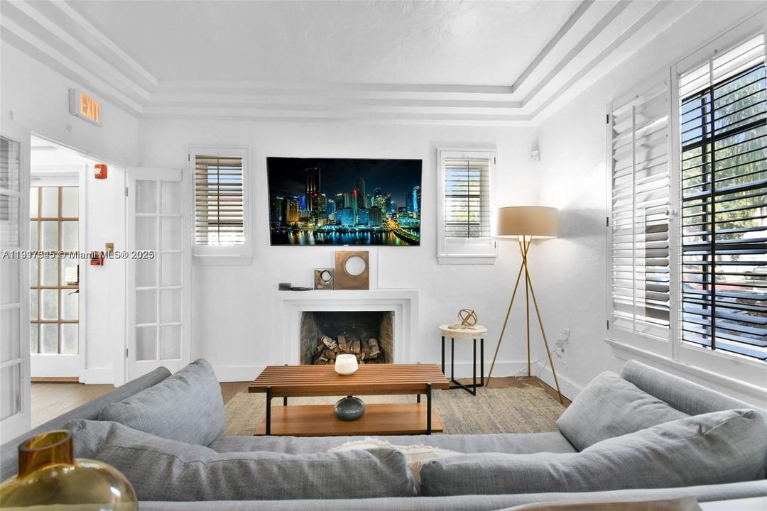 For Sale: $2,900,000 (12 beds, 11 baths, 4689 Square Feet)