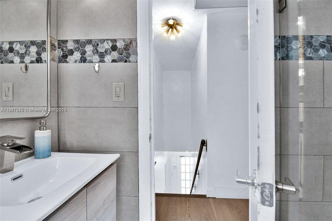 For Sale: $2,900,000 (12 beds, 11 baths, 4689 Square Feet)