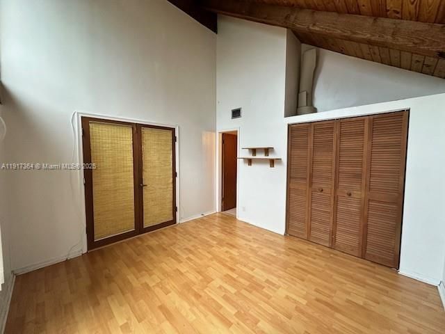 合同活跃: $2,450 (2 贝兹, 2 浴室, 1030 平方英尺)