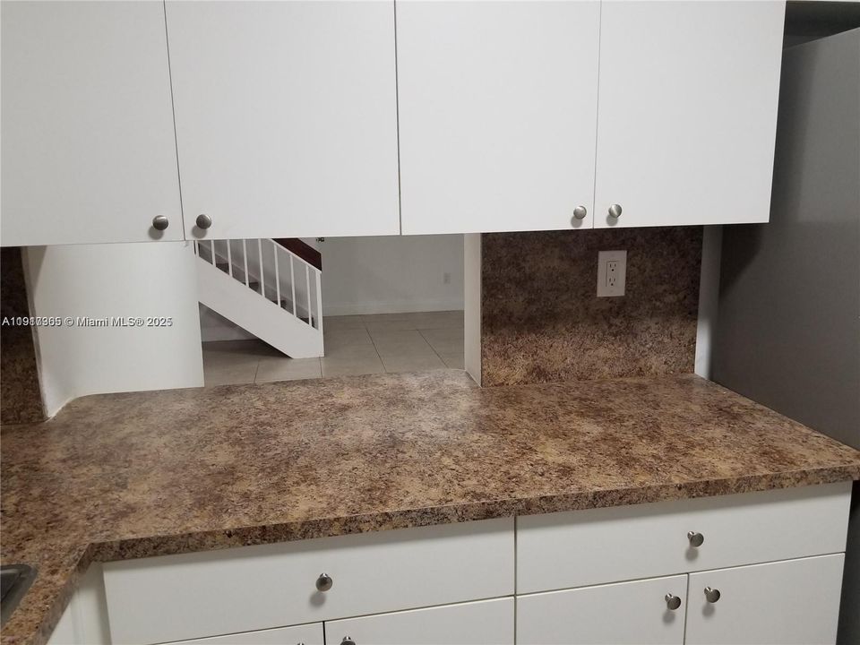 kitchen CABINETS ANDCOUNTER TOP