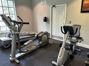 Active With Contract: $479,900 (3 beds, 2 baths, 1428 Square Feet)