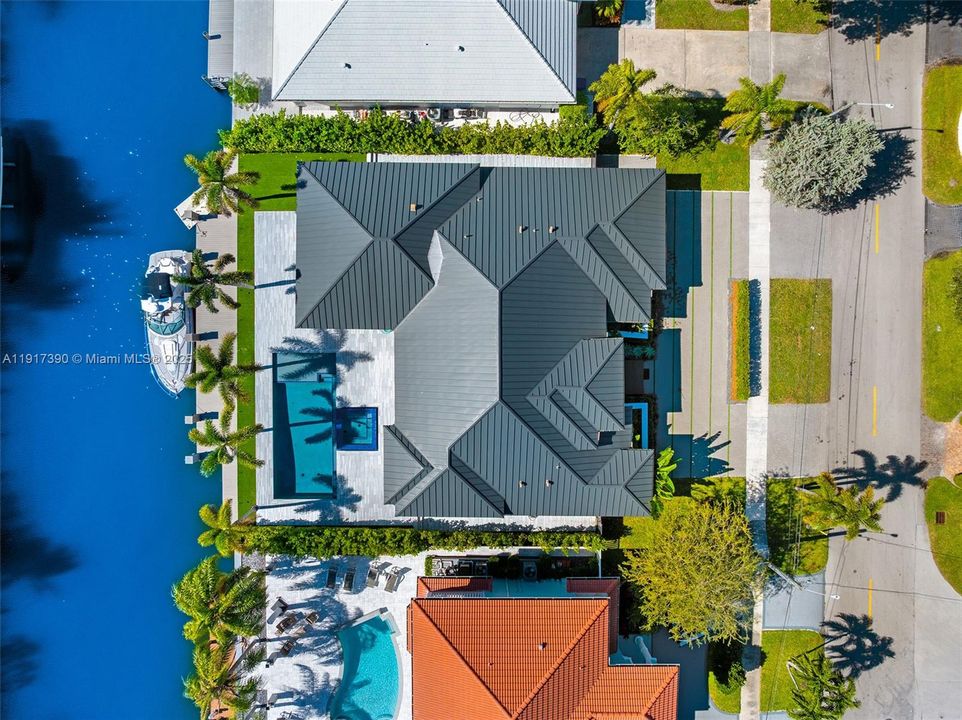 For Sale: $4,495,000 (4 beds, 4 baths, 3622 Square Feet)