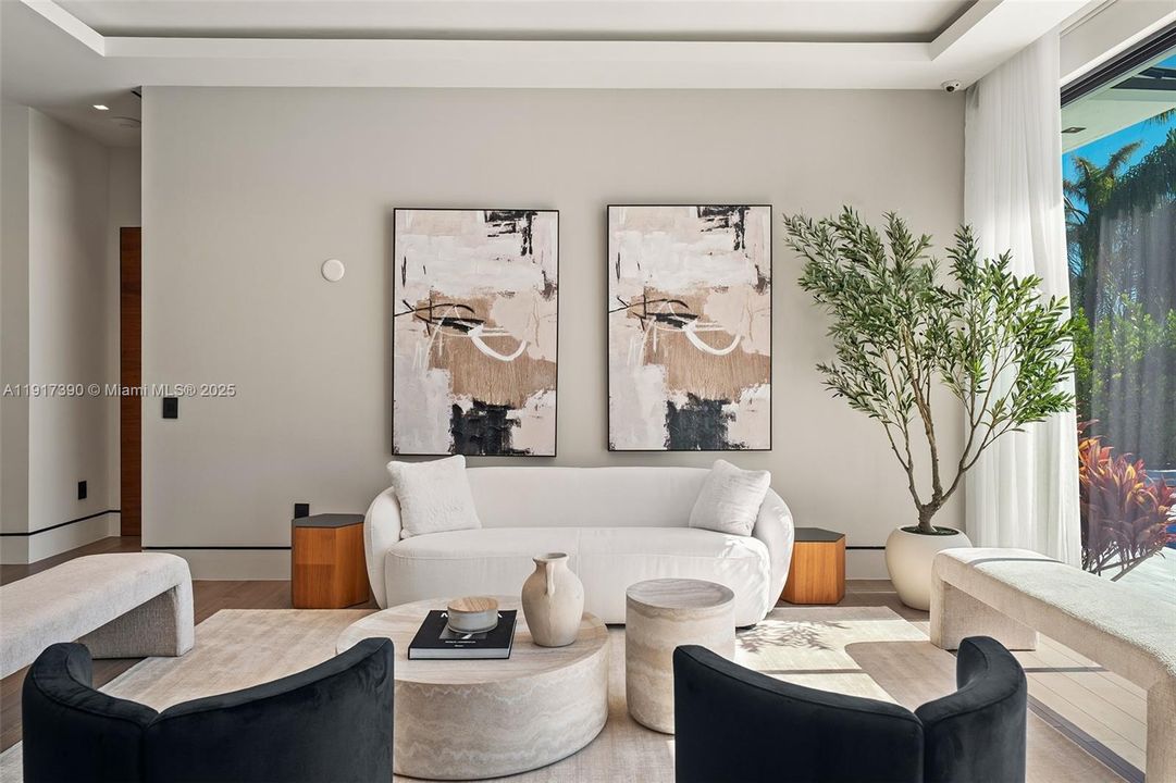 For Sale: $4,495,000 (4 beds, 4 baths, 3622 Square Feet)