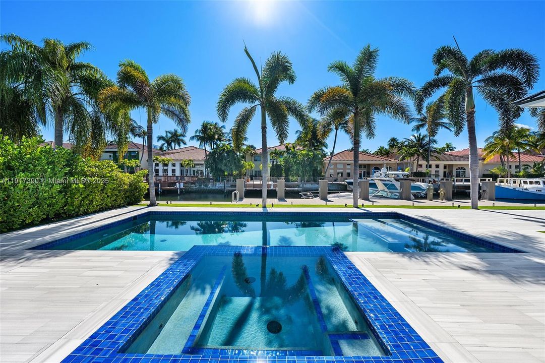 For Sale: $4,495,000 (4 beds, 4 baths, 3622 Square Feet)