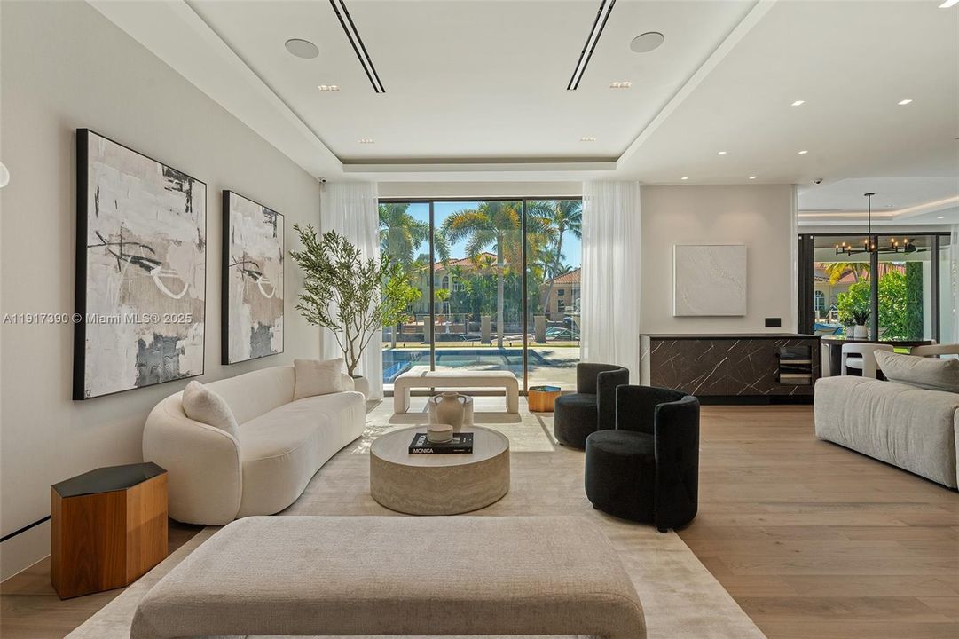 For Sale: $4,495,000 (4 beds, 4 baths, 3622 Square Feet)