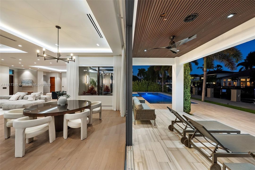 For Sale: $4,495,000 (4 beds, 4 baths, 3622 Square Feet)