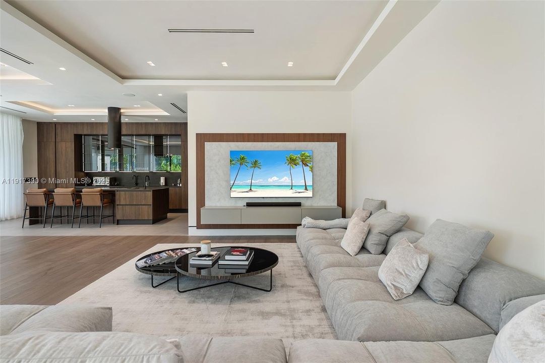 For Sale: $4,495,000 (4 beds, 4 baths, 3622 Square Feet)