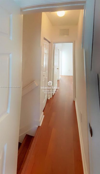 Activo con contrato: $1,950 (2 camas, 2 baños, 1069 Pies cuadrados)