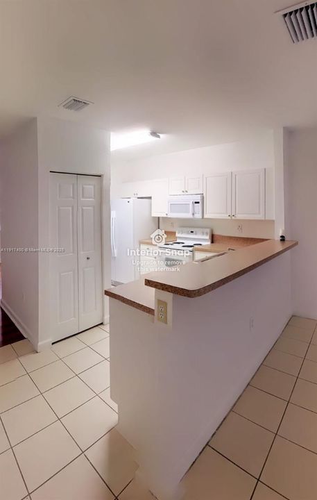 Activo con contrato: $1,950 (2 camas, 2 baños, 1069 Pies cuadrados)