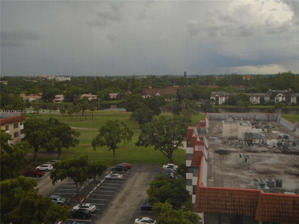 В аренду: $1,850 (2 спален, 2 ванн, 972 Квадратных фут)