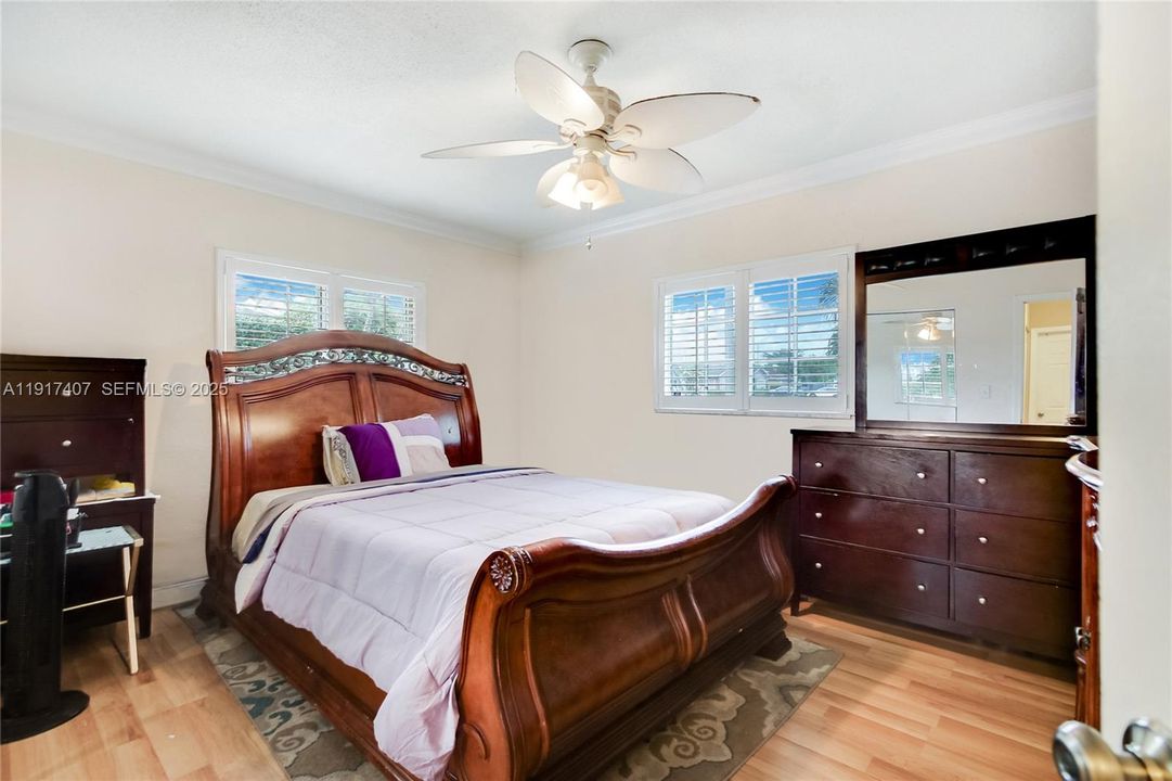 待售: $525,000 (3 贝兹, 3 浴室, 1911 平方英尺)