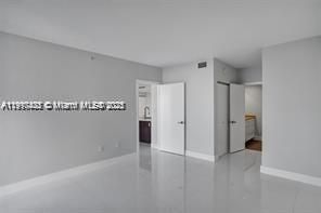 For Rent: $3,495 (3 beds, 2 baths, 1308 Square Feet)