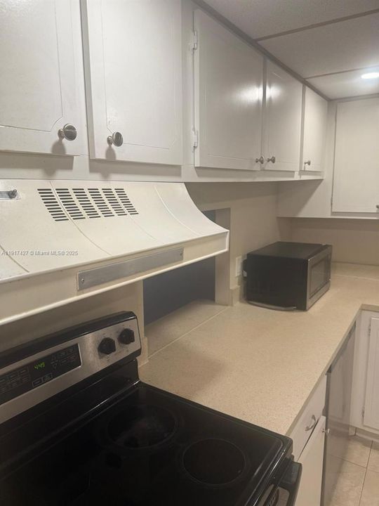 В аренду: $1,550 (1 спален, 1 ванн, 625 Квадратных фут)