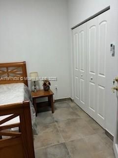 Recently Rented: $1,500 (1 beds, 1 baths, 2399 Square Feet)