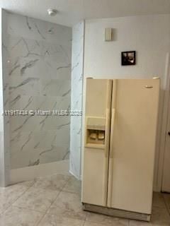 Recently Rented: $1,500 (1 beds, 1 baths, 2399 Square Feet)