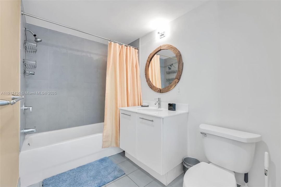 На продажу: $695,000 (2 спален, 2 ванн, 1118 Квадратных фут)