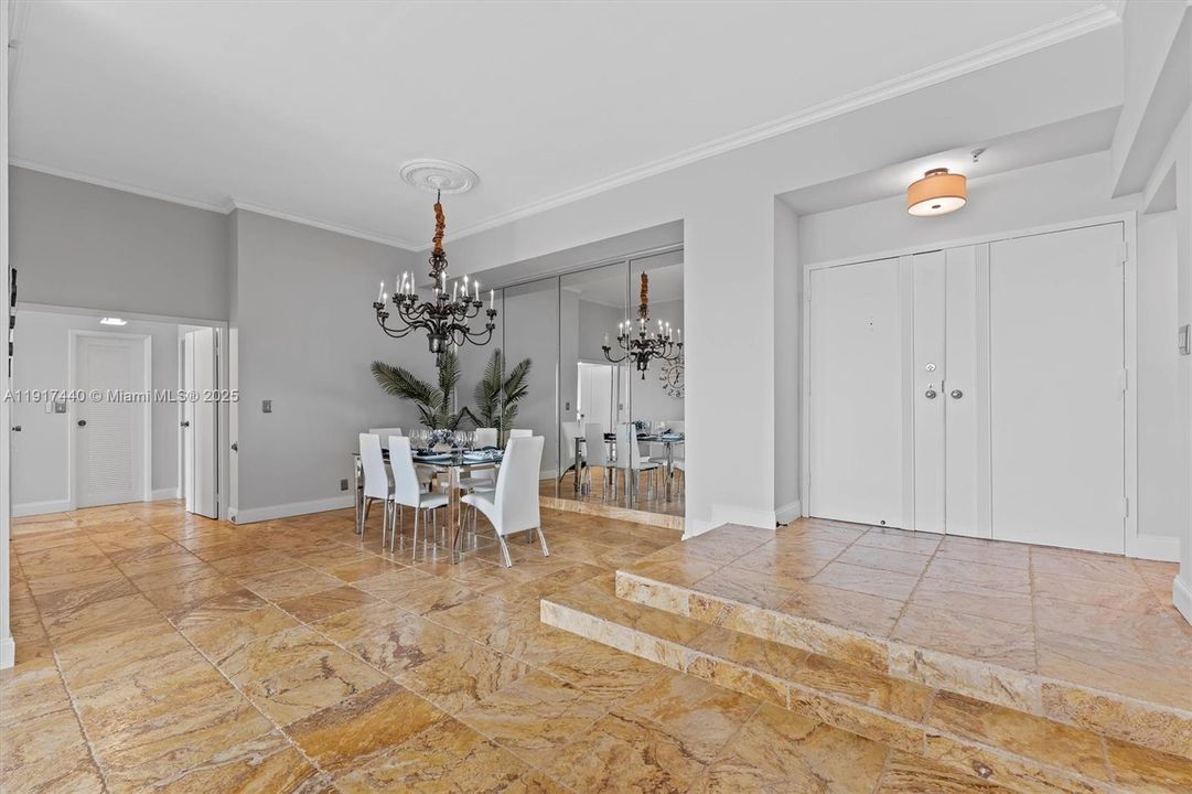 На продажу: $520,000 (2 спален, 2 ванн, 1557 Квадратных фут)