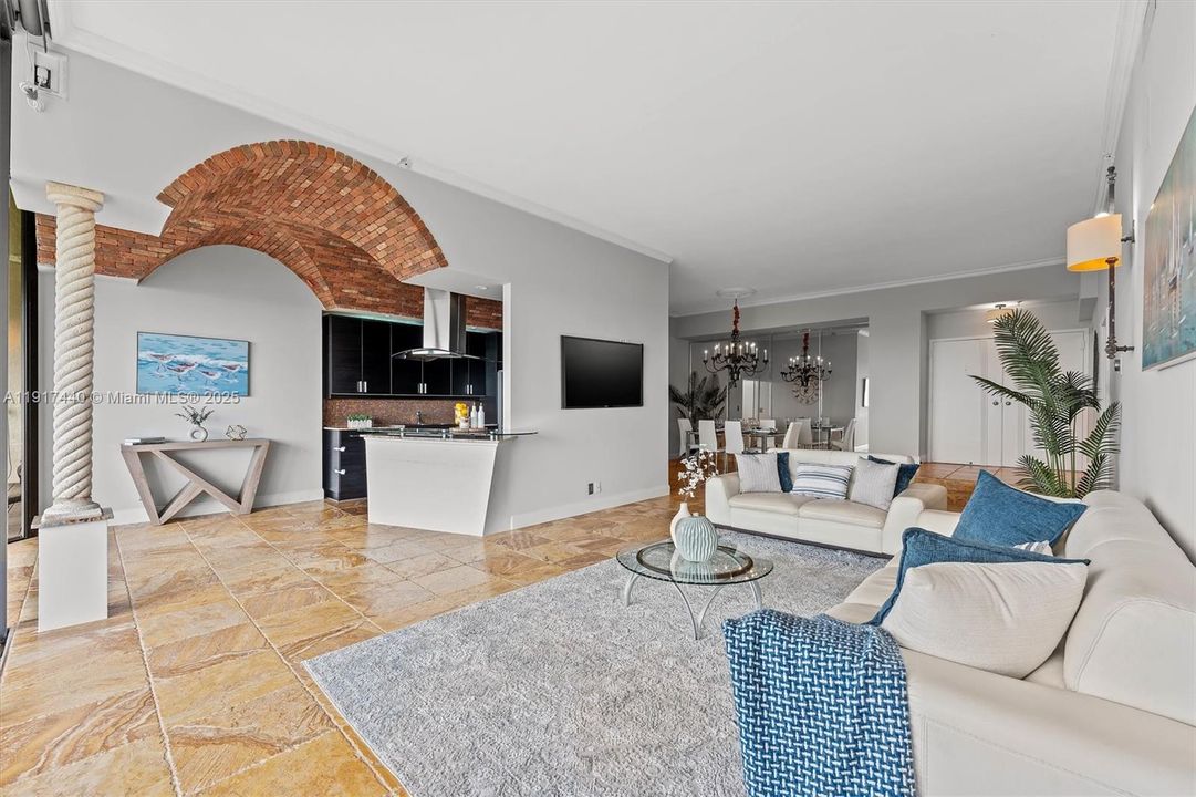 На продажу: $520,000 (2 спален, 2 ванн, 1557 Квадратных фут)