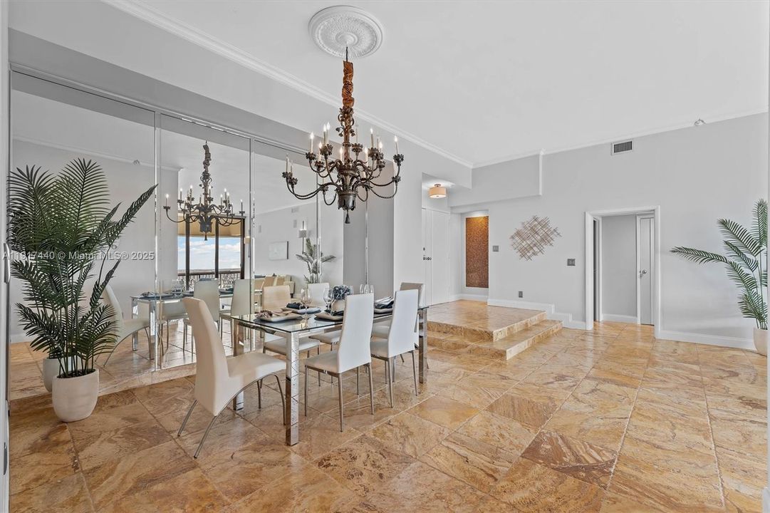 На продажу: $520,000 (2 спален, 2 ванн, 1557 Квадратных фут)