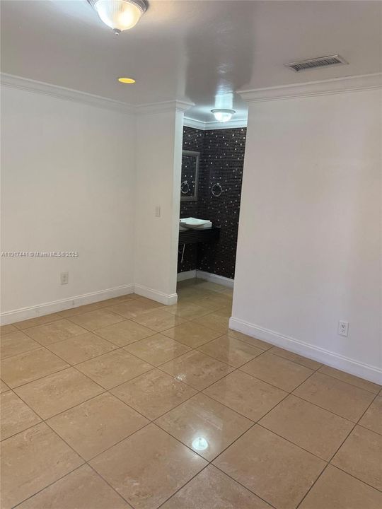 待售: $635,000 (3 贝兹, 2 浴室, 1420 平方英尺)