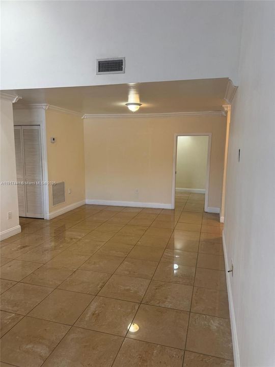 待售: $635,000 (3 贝兹, 2 浴室, 1420 平方英尺)