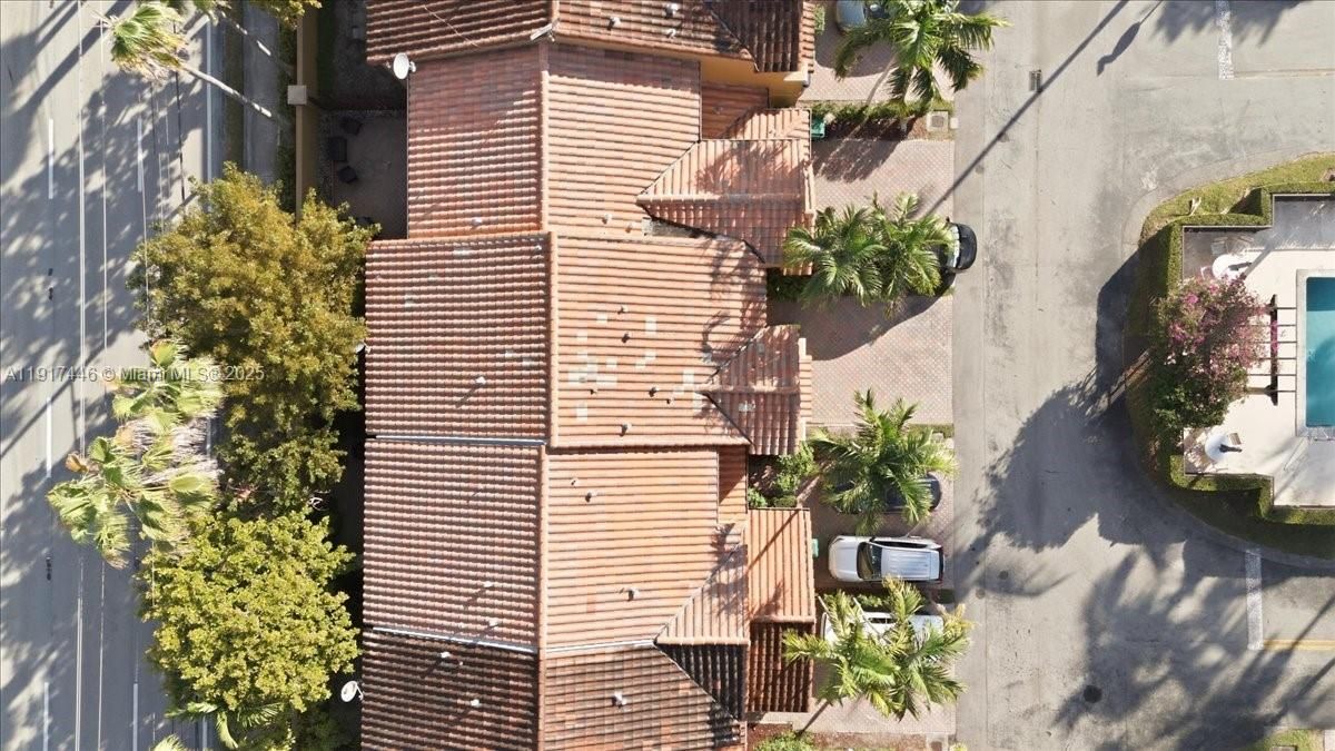 На продажу: $560,000 (4 спален, 2 ванн, 1809 Квадратных фут)