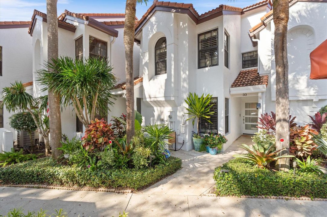 01-2359 Treasure Isle Drive #33 PBG, FL-
