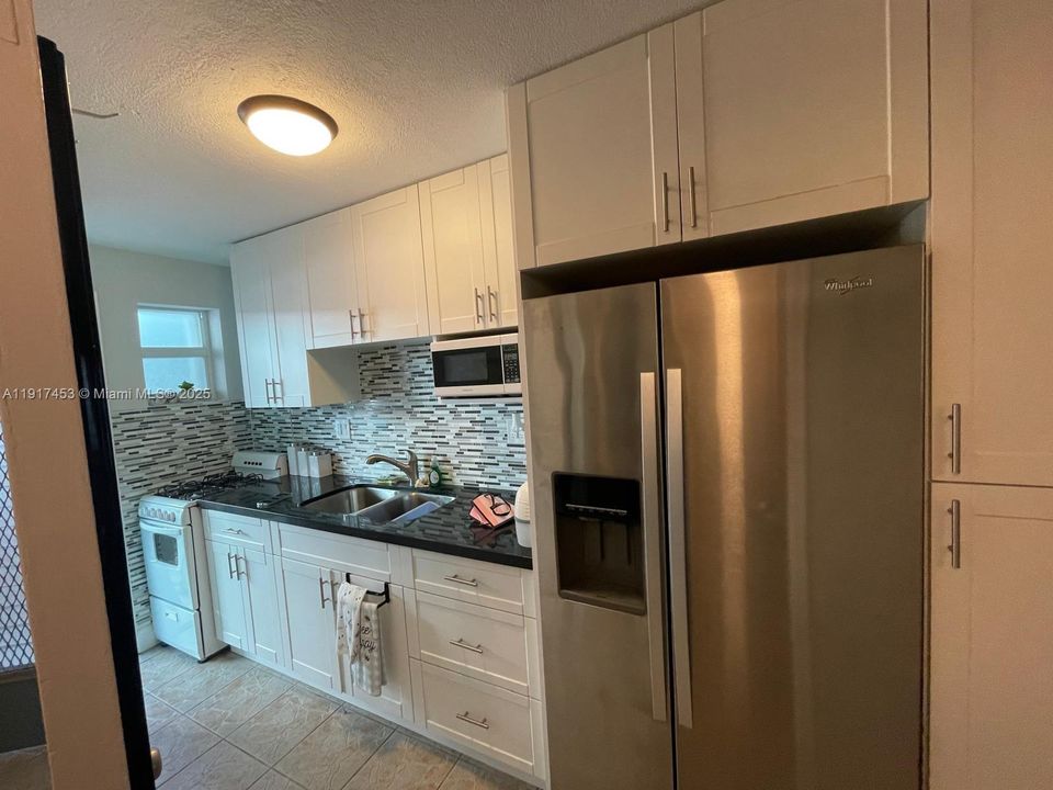 En Venta: $149,000 (0 camas, 1 baños, 375 Pies cuadrados)