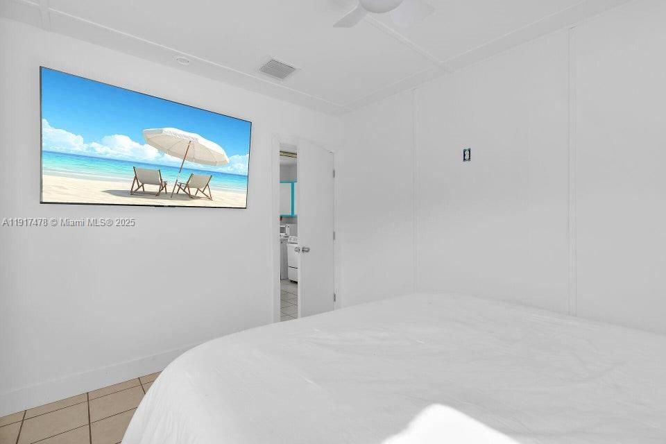 Недавно продано: $598,000 (3 спален, 2 ванн, 1136 Квадратных фут)