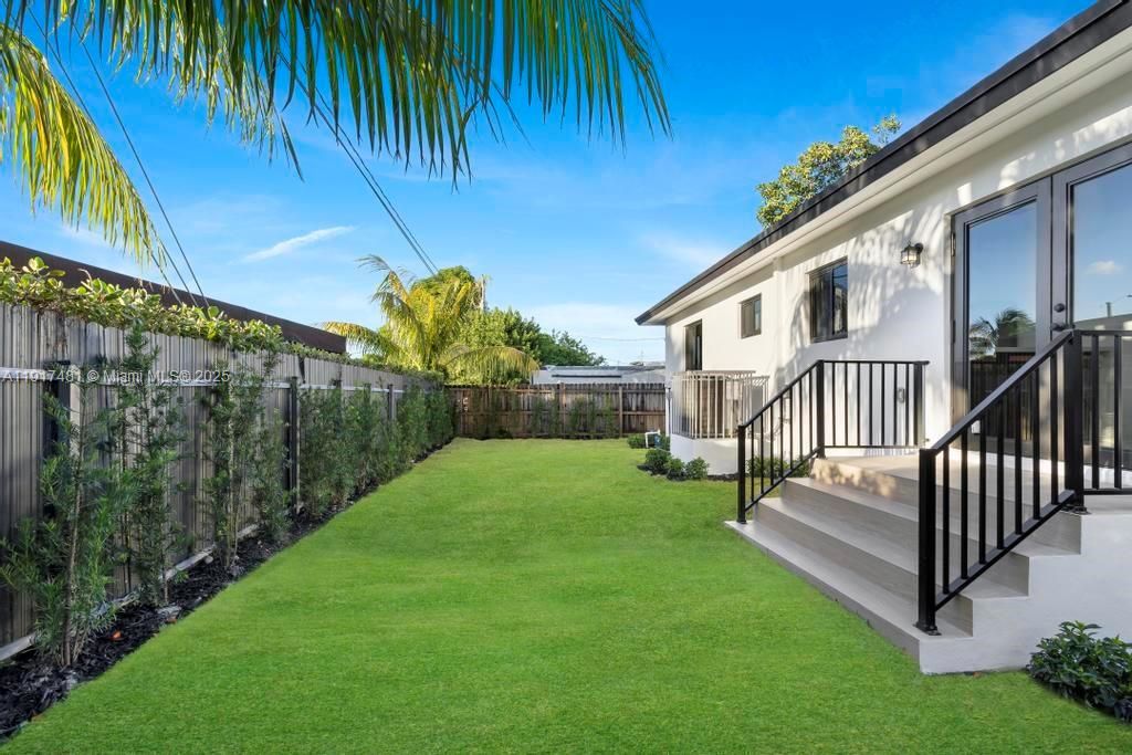 待售: $799,000 (3 贝兹, 2 浴室, 1420 平方英尺)