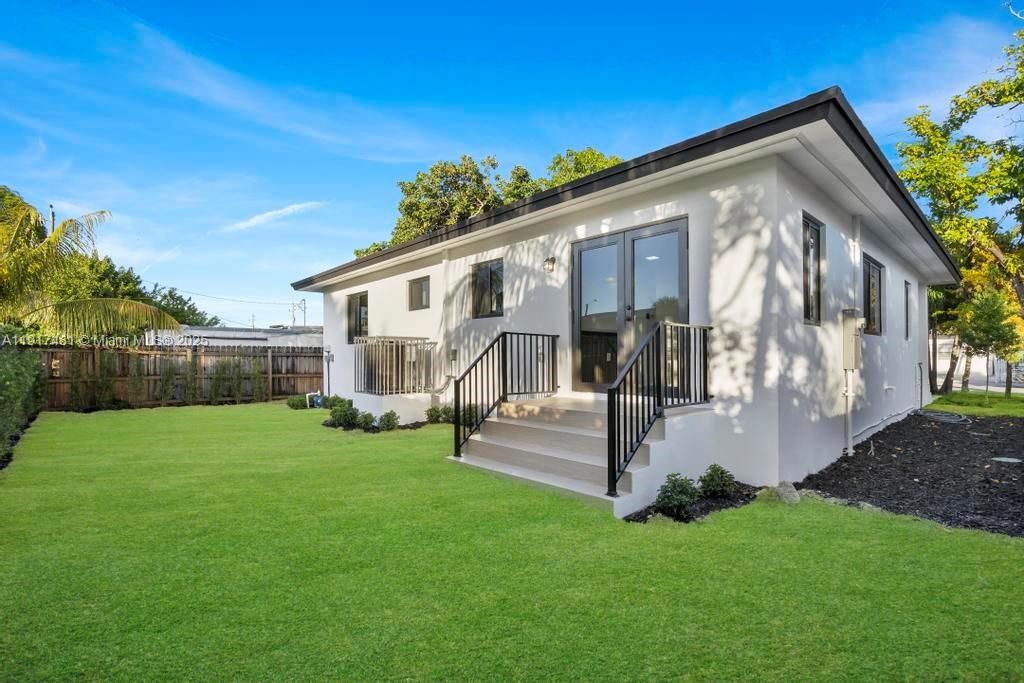 待售: $799,000 (3 贝兹, 2 浴室, 1420 平方英尺)