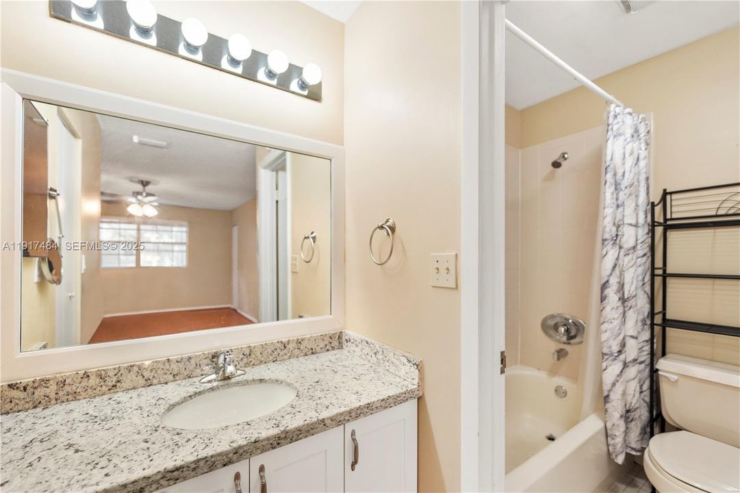 For Rent: $3,200 (3 beds, 2 baths, 1488 Square Feet)