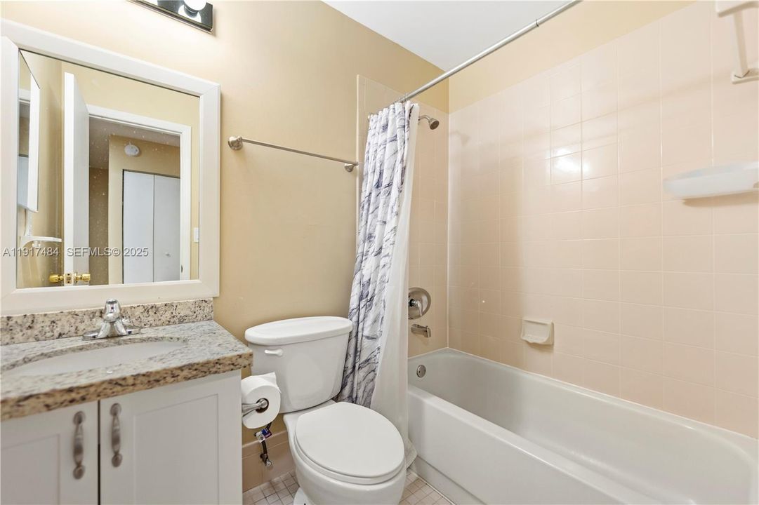 For Rent: $3,200 (3 beds, 2 baths, 1488 Square Feet)