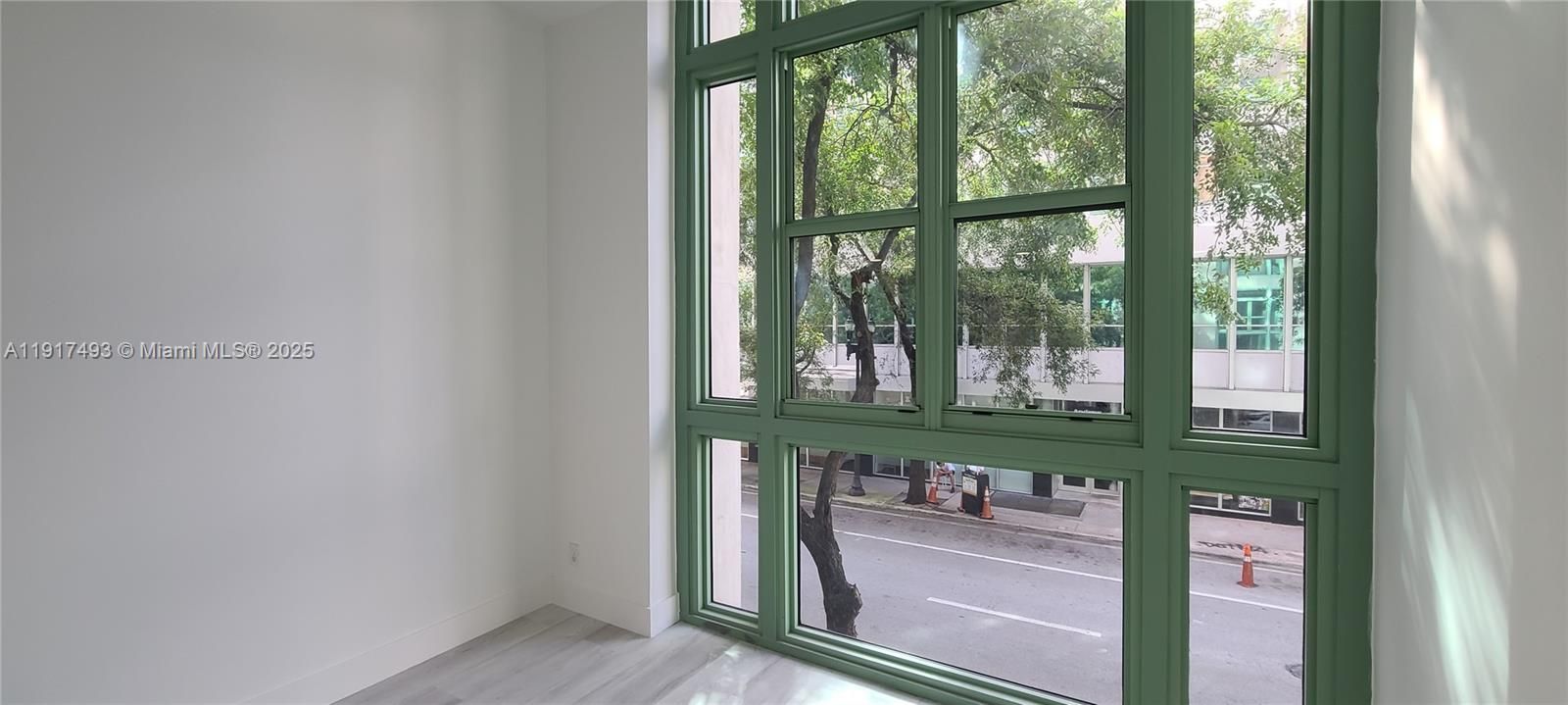 出租: $2,950 (2 贝兹, 2 浴室, 1112 平方英尺)