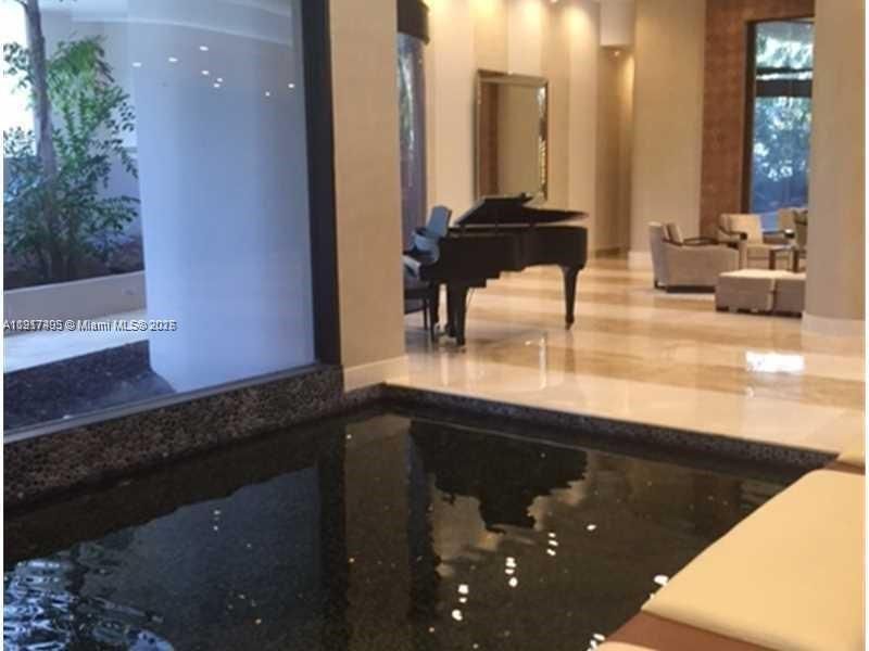 For Sale: $596,000 (2 beds, 2 baths, 1825 Square Feet)