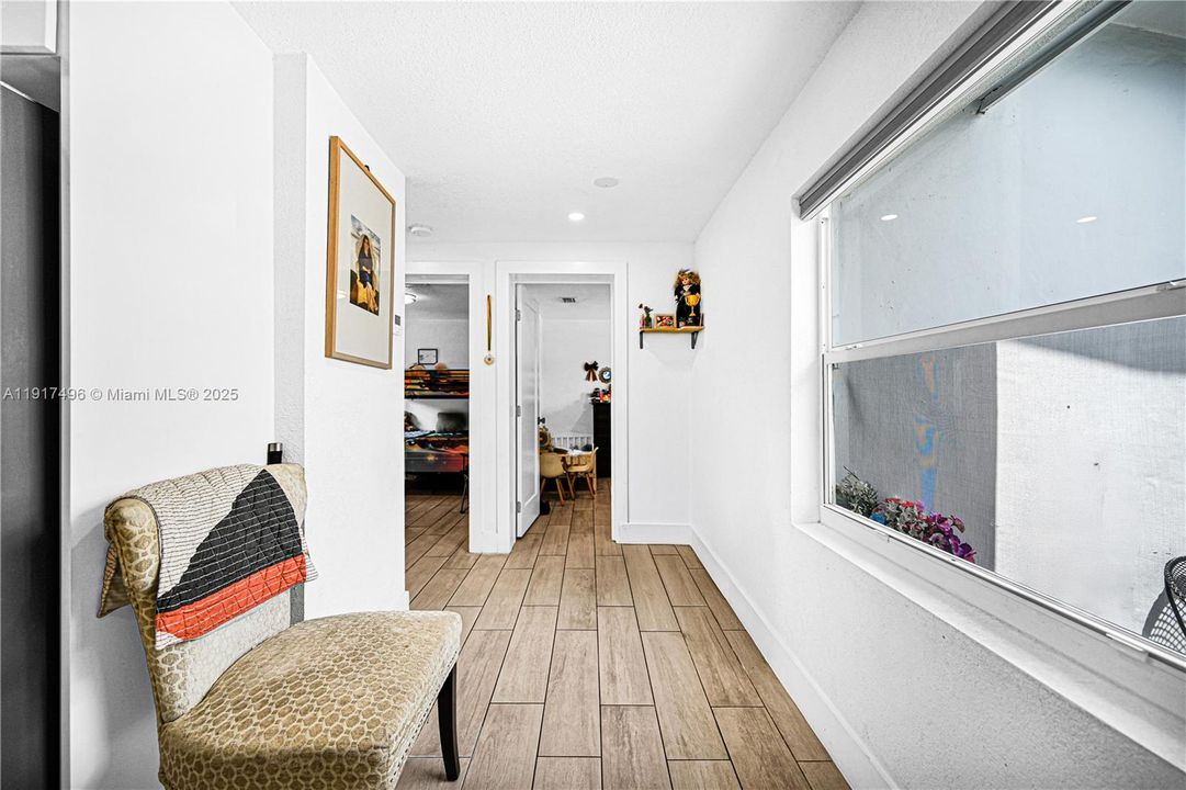 В аренду: $2,600 (3 спален, 1 ванн, 1100 Квадратных фут)