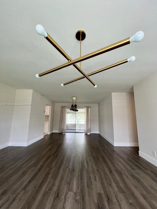 For Rent: $3,700 (2 beds, 2 baths, 1586 Square Feet)