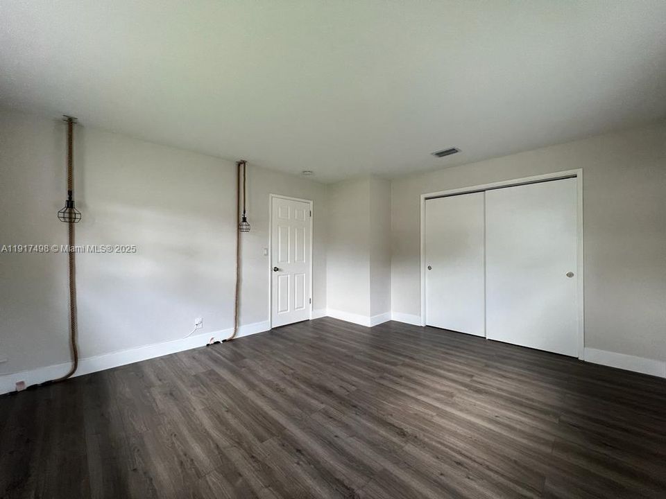 For Rent: $3,700 (2 beds, 2 baths, 1586 Square Feet)