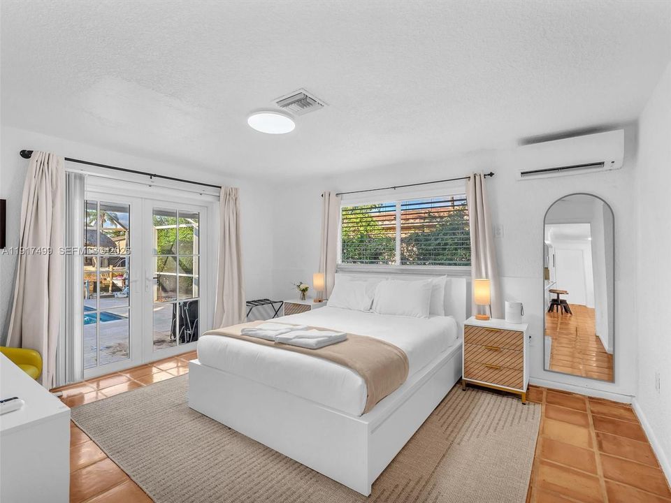 待售: $970,000 (3 贝兹, 2 浴室, 1457 平方英尺)